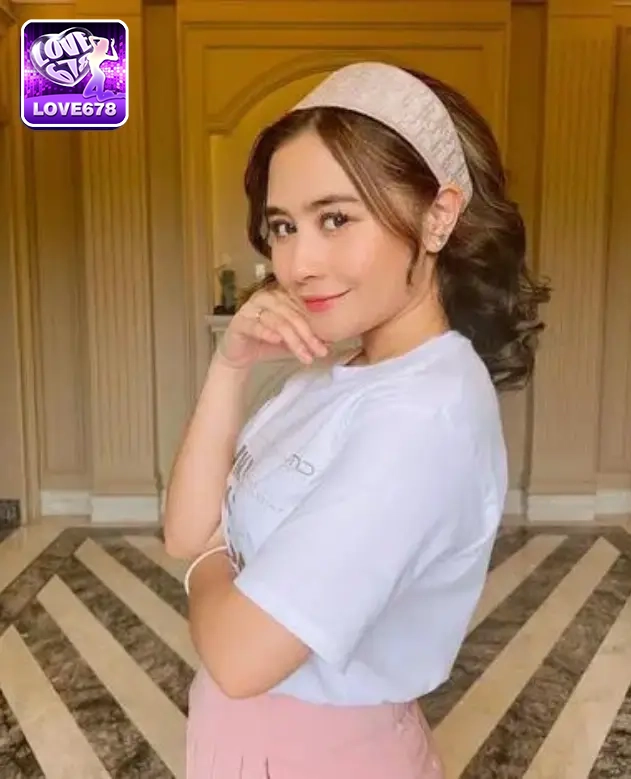 Prilly Latuconsina-oppatoto