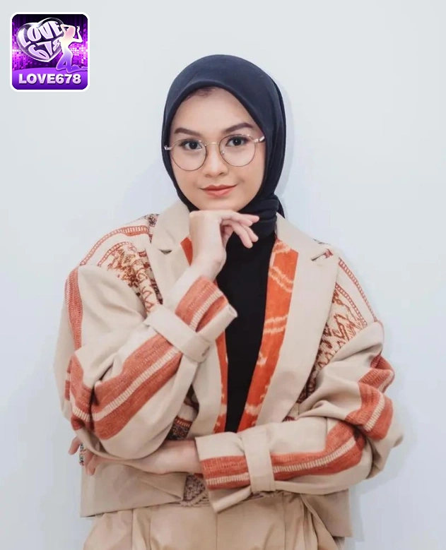 Salma Salsabil-OPPATOTO